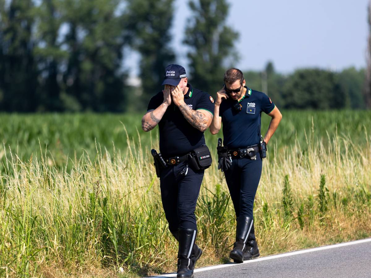 da mattarella a meloni solidariet224 per l agente servitore dello stato i leader dell opposizione scelgono il silenzio da Ilgiornale.it da mattarella a meloni solidariet224 per l agente servitore dello stato i leader dell opposizione scelgono il silenzio